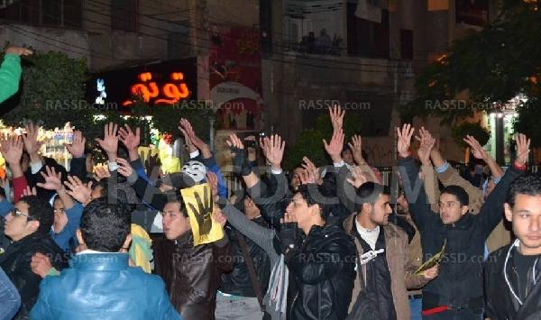 بالصور..وقفة لـ”طلاب ضد الإنقلاب” بكفر الشيخ