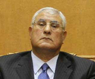 وفد من الكونجرس يصل مطار القاهرة لمقابلة “المعين”