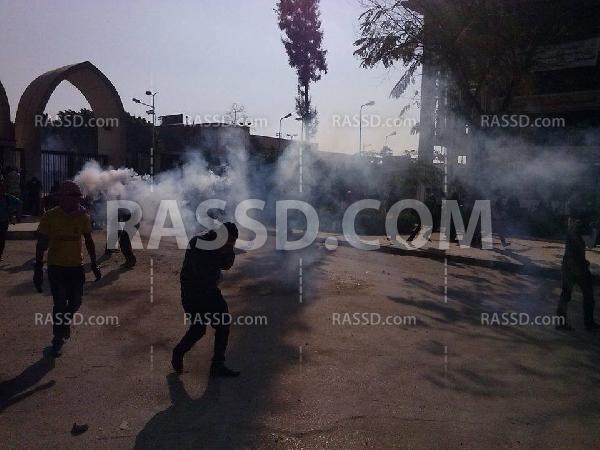 الأمن يطلق الغاز والخرطوش على طلاب أسيوط