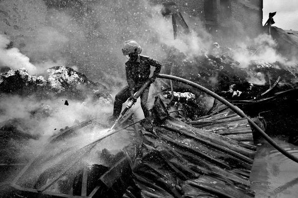 رجال الاطفاء فى بريطانيا يعلنون الاضراب عشية رأس السنة