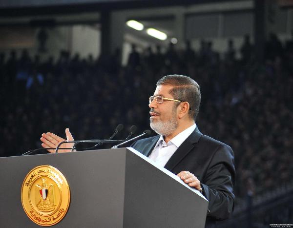 اعتقال 3من مستشاري الرئيس مرسي