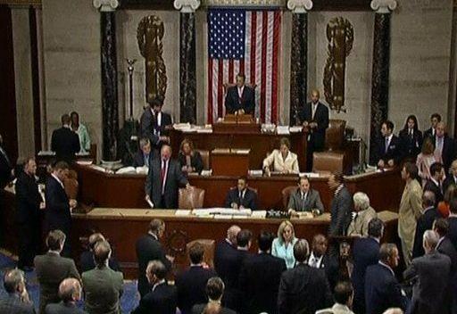 الشيوخ يجيز قانون استئناف كامل المعونات الأمريكية إلى مصر