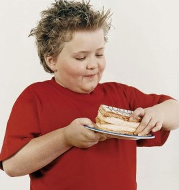 الاطفال البدناء قد يعانون من إرتفاع مستوى هرمون الاجهاد