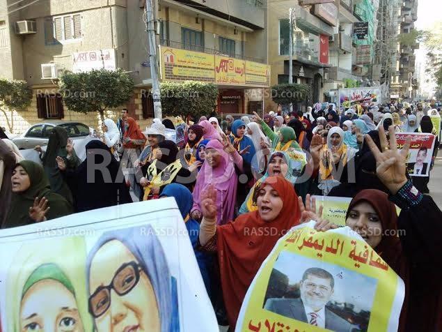 نساء ضد الانقلاب بالزقازيق ينتفضون رفضا للدستور الانقلابي