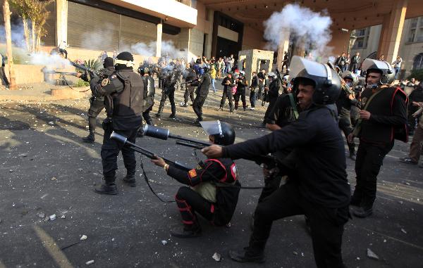 الأزهر يقرر تواجد الشرطة بالزي الرسمي داخل الجامعة