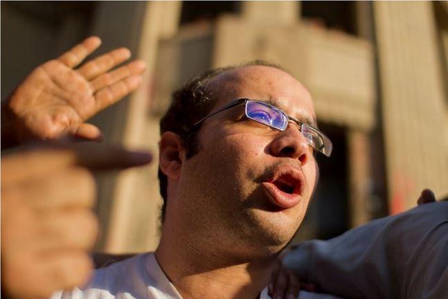 ماهر ودومة يضربان عن الطعام  بعد سوء معاملتهم بـ”طرة”