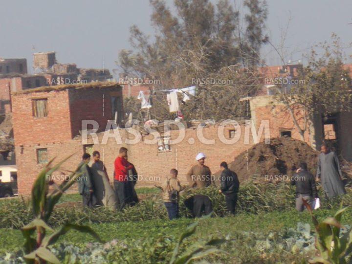 بالصور|العثور على جثة تاجر مخدرات ملقى بأرض زراعية بقليوب