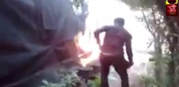 فيديو.. الأمن يشعل النار بكلية بالأزهر والطلاب يطفئونها