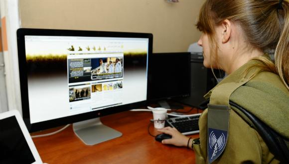 الجزيرة: الانقلاب يتفاوض لشراء نظام إسرائيلي لمراقبة الإنترنت