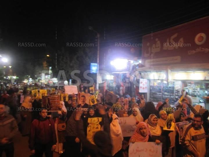 مسيرة مناهضة للانقلاب بالخانكة