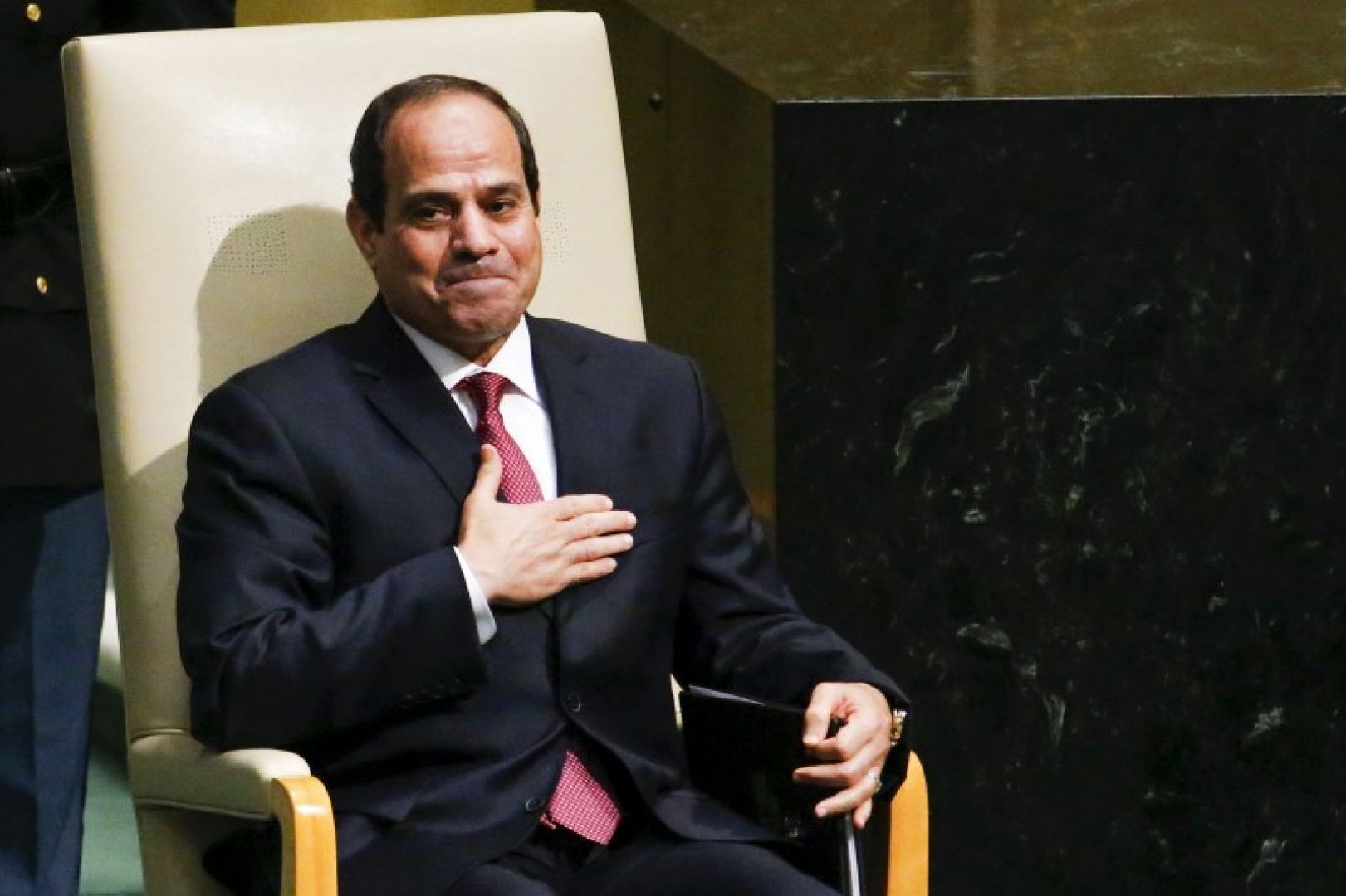 الانقلاب حاصل لا محالة في مصر .... - صفحة 5 %D8%A7%D9%84%D8%B3%D9%8A%D8%B3%D9%8A-5-1