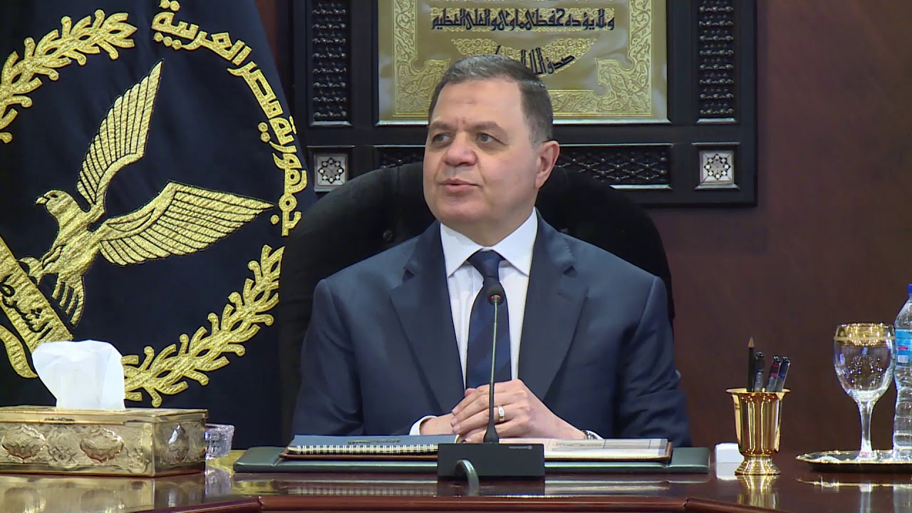Ù„Ø£ÙˆÙ„ Ù…Ø±Ø© ÙˆØ²ÙŠØ± Ø§Ù„Ø¯Ø§Ø®Ù„ÙŠØ© Ø§Ù„Ù…ØµØ±ÙŠ ÙŠÙ‡Ø§ØªÙ Ù†Ø¸ÙŠØ±Ù‡ Ø§Ù„Ù‚Ø·Ø±ÙŠ Ø´Ø¨ÙƒØ© Ø±ØµØ¯ Ø§Ù„Ø¥Ø®Ø¨Ø§Ø±ÙŠØ©