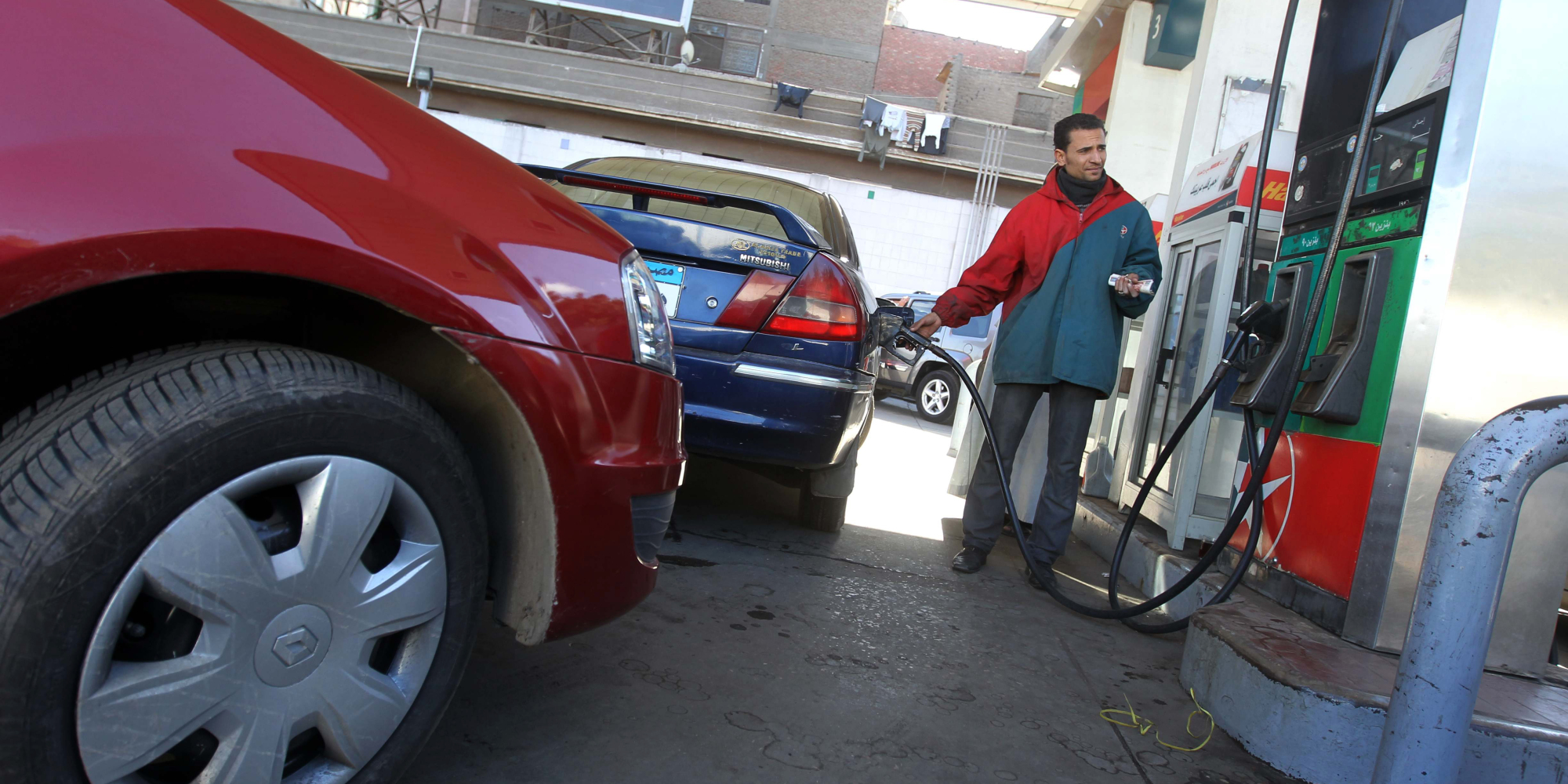 وزارة البترول: ربط سعر بنزين 95 بالأسعار العالمية الإثنين المقبل - شبكة رصد...
